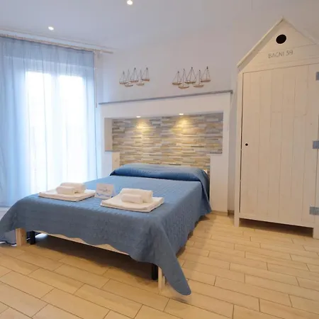 Porto D'amare - 3* Porto Recanati